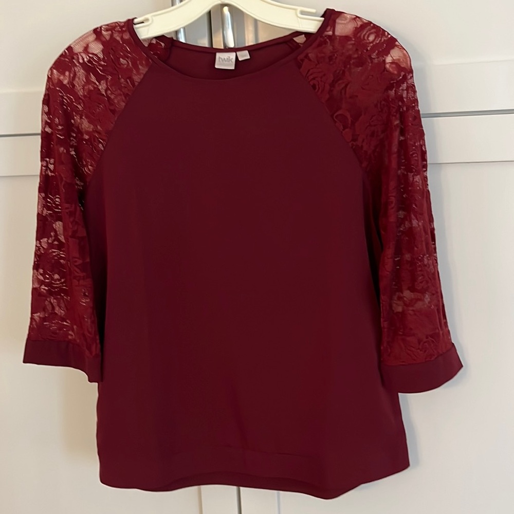 Twik by Simons 3/4 lace sleeve top